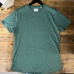 CUTS Men's Green T-Shirt